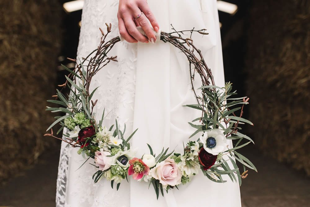 Twig hoop bouquet. Photo: Georgina Brewster Photography Styling: Suzanne Oddy Design Ltd